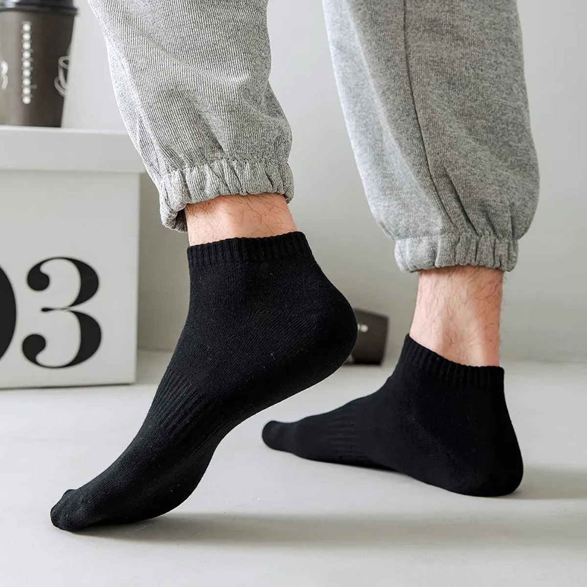 1/5 Pairs Unisex White & Black - огляд і ціна Sock Garter Men