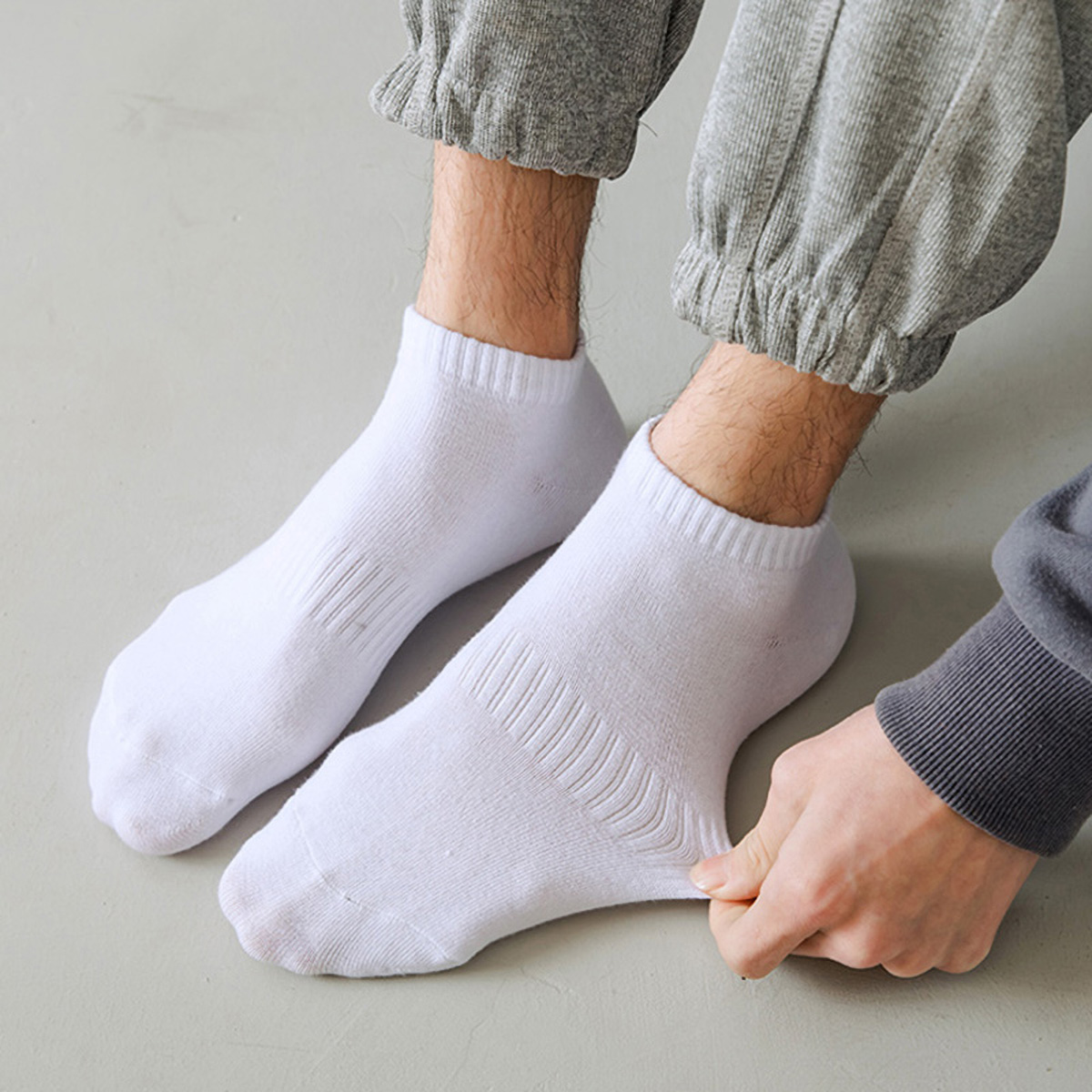 1/5 Pairs Unisex White & Black - огляд і ціна Sock Garter Men